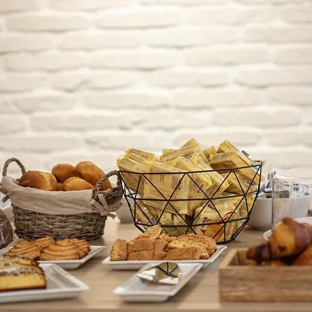 Le Palme & Breakfast 3*