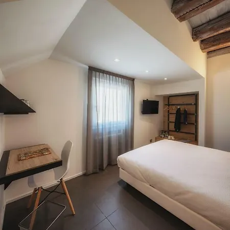 Le Palme & Breakfast Bed and Breakfast